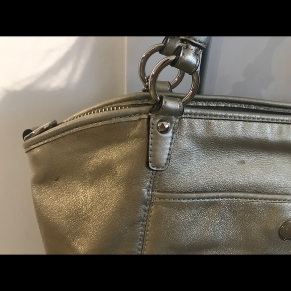 Coach Shoulder/Toto Bag - Picture 4 of 7